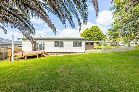 Photo of property in 1/2 Costar Place, Wiri, Auckland, 2104