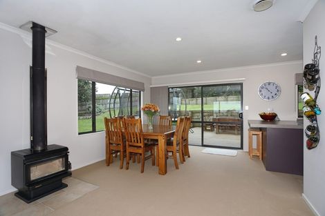 Photo of property in 4 Logan Grove, Feilding, 4702