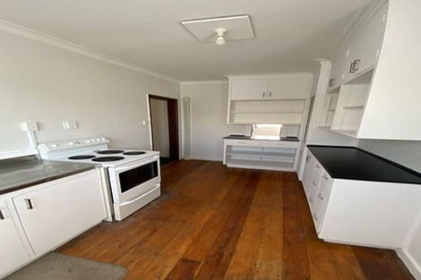 Photo of property in 229 Featherston Street, Palmerston North, 4410