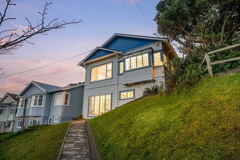 Photo of property in 43 Kainui Road, Hataitai, Wellington, 6021