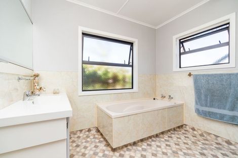 Photo of property in 122 Colville Road, Dargaville, 0377