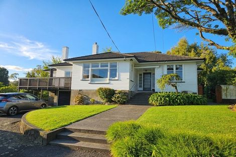 Photo of property in 79 Carrington Street, Lower Vogeltown, New Plymouth, 4310