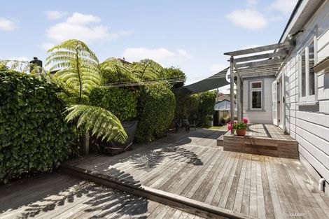 Photo of property in 44 Donald Street, Karori, Wellington, 6012