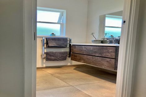 Photo of property in 3/9 Aramoana Avenue, Devonport, Auckland, 0624