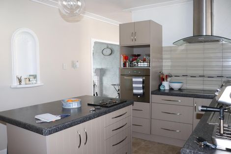 Photo of property in 191 Hakanoa Street, Huntly, 3700