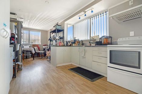 Photo of property in 46 Odlin Crescent, Nawton, Hamilton, 3200