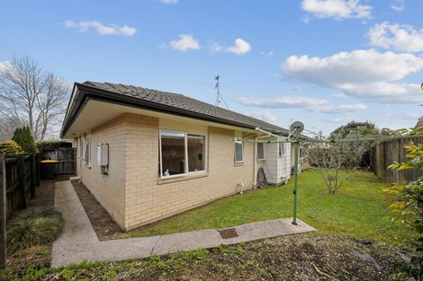 Photo of property in 57 Carisbrook Crescent, Papakura, 2110