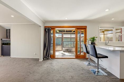 Photo of property in 5 Norrie Street, Redwood, Christchurch, 8051