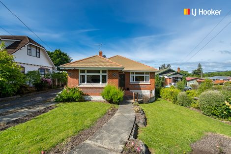 Photo of property in 302 Main South Road, Green Island, Dunedin, 9018
