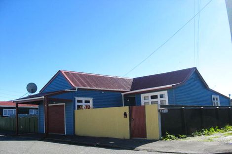 Photo of property in 15 Thompson Street, Greymouth, 7805