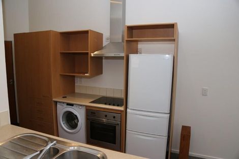 Photo of property in Metro Apartments, 13/220 Thorndon Quay, Pipitea, Wellington, 6011