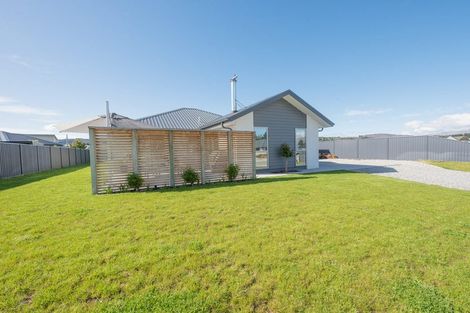 Photo of property in 48 Larch Crescent, Alexandra, 9320