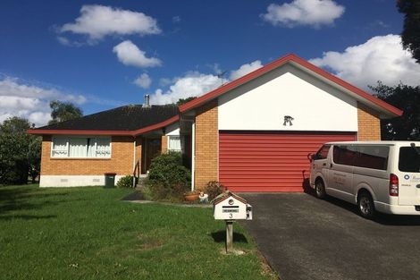 Photo of property in 3 Lochend Place, Highland Park, Auckland, 2010