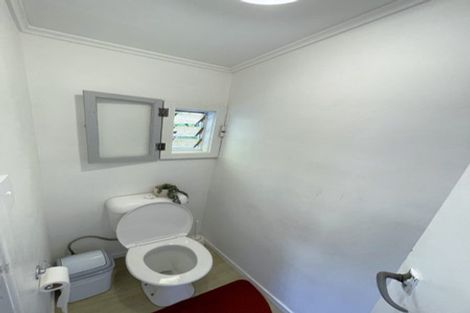 Photo of property in 11 Clayburn Road, Glen Eden, Auckland, 0602