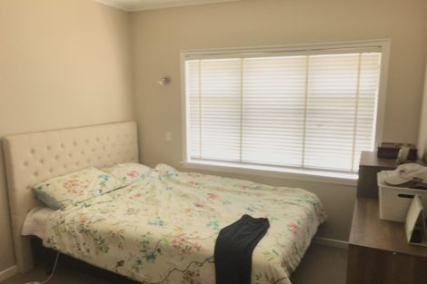 Photo of property in 19 Williamson Avenue, Belmont, Auckland, 0622