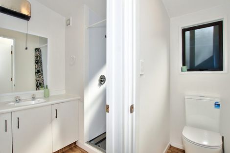 Photo of property in 28a Sainsbury Road, Fernhill, Queenstown, 9300