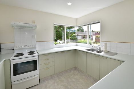 Photo of property in 26 The Grove, Red Beach, 0932