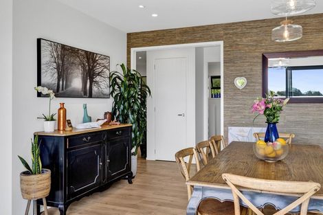 Photo of property in 511 Plymouth Road, Koru, New Plymouth, 4374