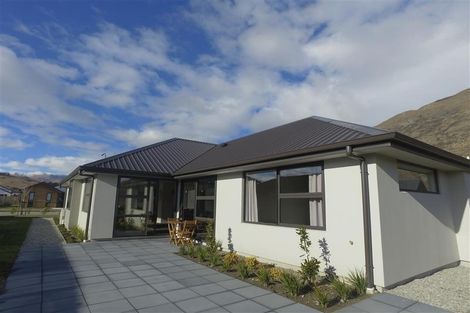Photo of property in 12 Risinghurst Terrace, Lower Shotover, Queenstown, 9304