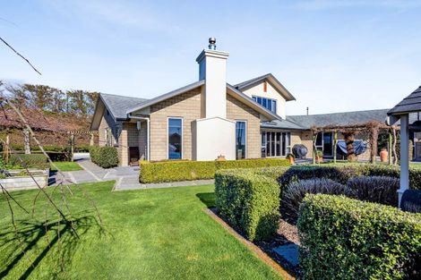 Photo of property in 147 Airport Drive, New Plymouth Airport, New Plymouth, 4373