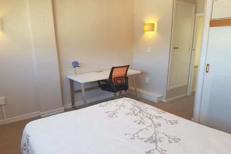 Photo of property in 4 Claremont Grove, Mount Victoria, Wellington, 6011