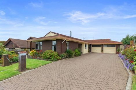 Photo of property in 5 Cathray Place, Matua, Tauranga, 3110