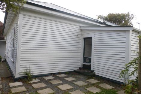Photo of property in 2/59 Waimea Terrace, Beckenham, Christchurch, 8023