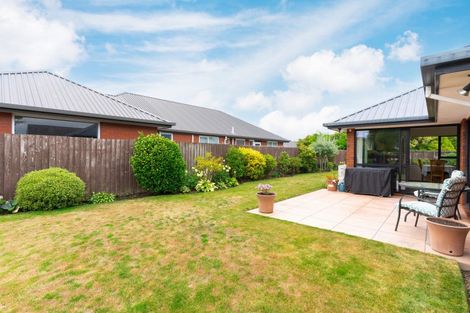 Photo of property in 12 Vanderbilt Place, Halswell, Christchurch, 8025