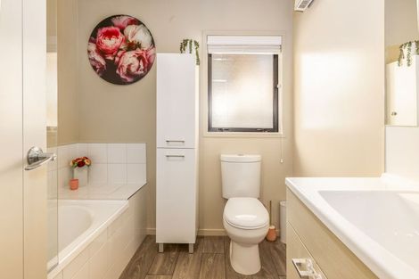 Photo of property in 65 Awatea Avenue, Paraparaumu, 5032