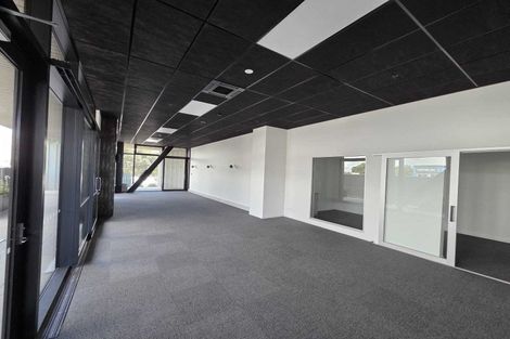 Photo of property in 2/11a Customs Quay, Ahuriri, Napier, 4110