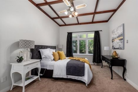 Photo of property in 2 Glade Place, Birkenhead, Auckland, 0626