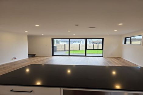 Photo of property in 3 Joseph Bolton Crescent, Wallaceville, Upper Hutt, 5018