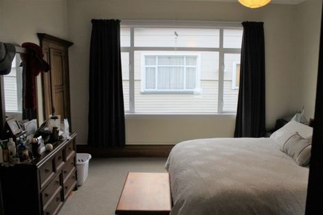 Photo of property in 37 Queen Street, Westport, 7825