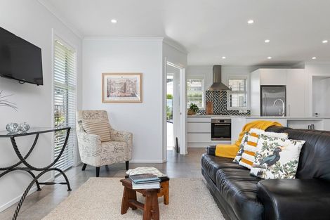 Photo of property in 209 Ballintoy Park Drive, Welcome Bay, Tauranga, 3175