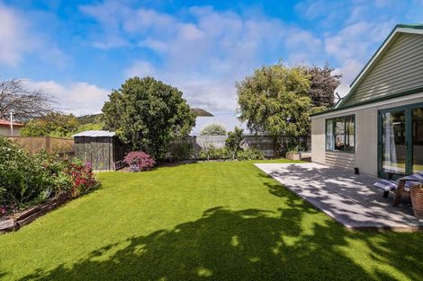 Photo of property in 8b Kuri Place, Wanaka, 9305