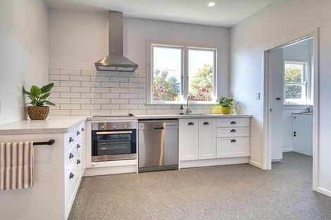 Photo of property in 6a Crosby Street, Havelock North, 4130