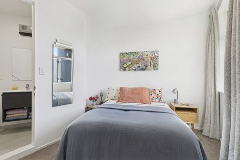 Photo of property in Mondrian Townhouses, 5/24 Hanson Street, Mount Cook, Wellington, 6021