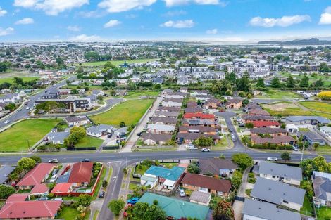 Photo of property in 52 Hall Avenue, Mangere, Auckland, 2022