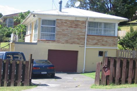 Photo of property in 11 Downing Street, Glenfield, Auckland, 0629