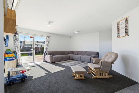 Photo of property in 22a Clarice Place, Takanini, 2112