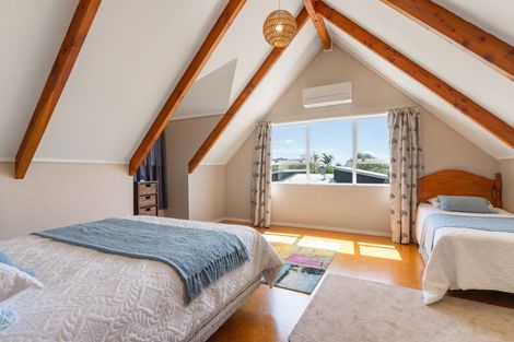 Photo of property in 506 Linton Crescent, Whangamata, 3620