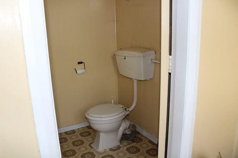 Photo of property in 5 Lansdowne Crescent, Lansdowne, Masterton, 5810