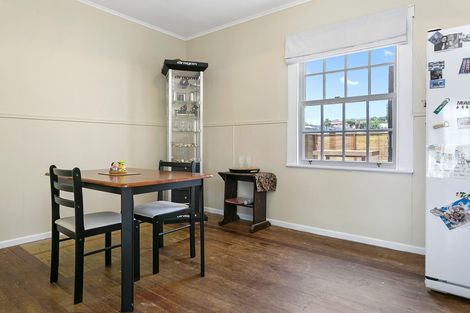 Photo of property in 27 Bear Street, Tirau, 3410