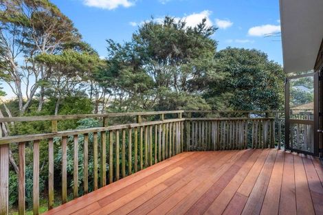 Photo of property in 1/58 James Evans Drive, Northcote, Auckland, 0627