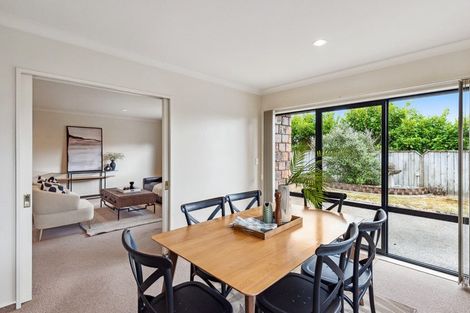 Photo of property in 26 Quadrant Heights, Paraparaumu, 5032