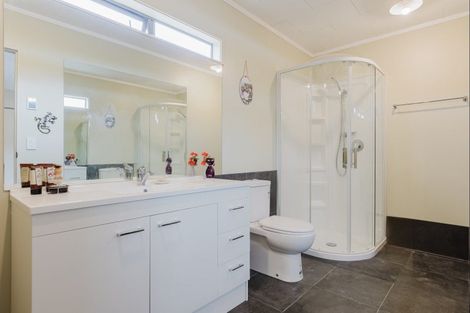 Photo of property in 11 Huxley Street, Pahiatua, 4910