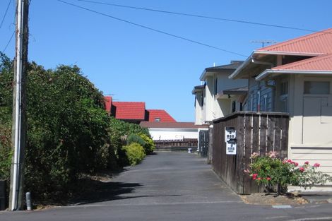 Photo of property in 3/170 Onewa Road, Northcote, Auckland, 0627