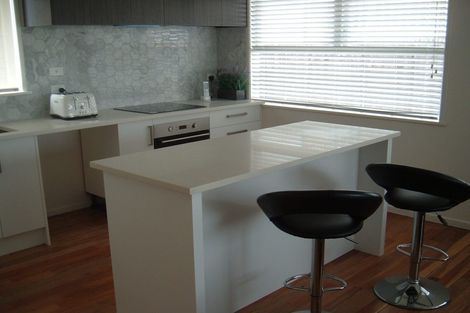 Photo of property in 17 Glendene Avenue, Glendene, Auckland, 0602