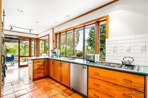 Photo of property in 91 Avonleigh Road, Green Bay, Auckland, 0604