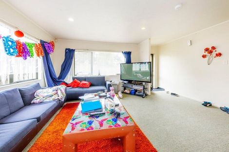 Photo of property in 2/32 Limond Street, Randwick Park, Auckland, 2105